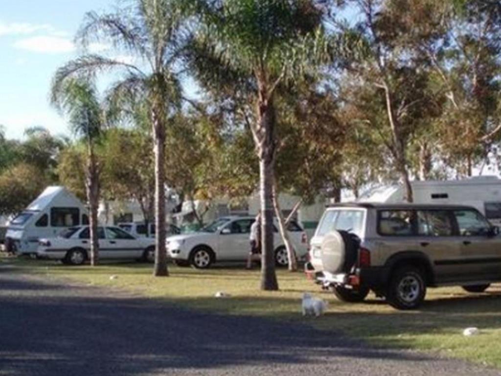 Goondiwindi Holiday Park Екстериор снимка